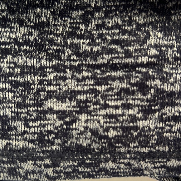 Cuddl Duds Chill Chasers Knitted Warmth Long Sleeve V-Neck Top CD8587 Navy - Picture 5 of 5